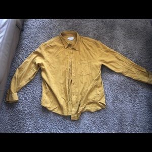 Men’s yellow dress shirt